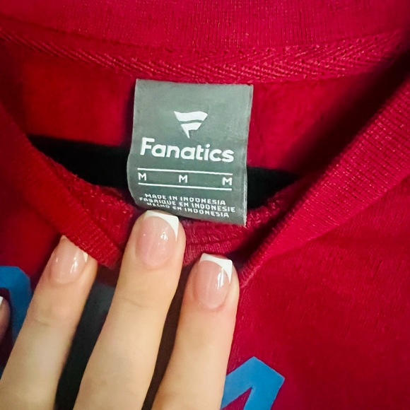 NHL Colorado Avalanche Maroon Sweater - Picture 5 of 6